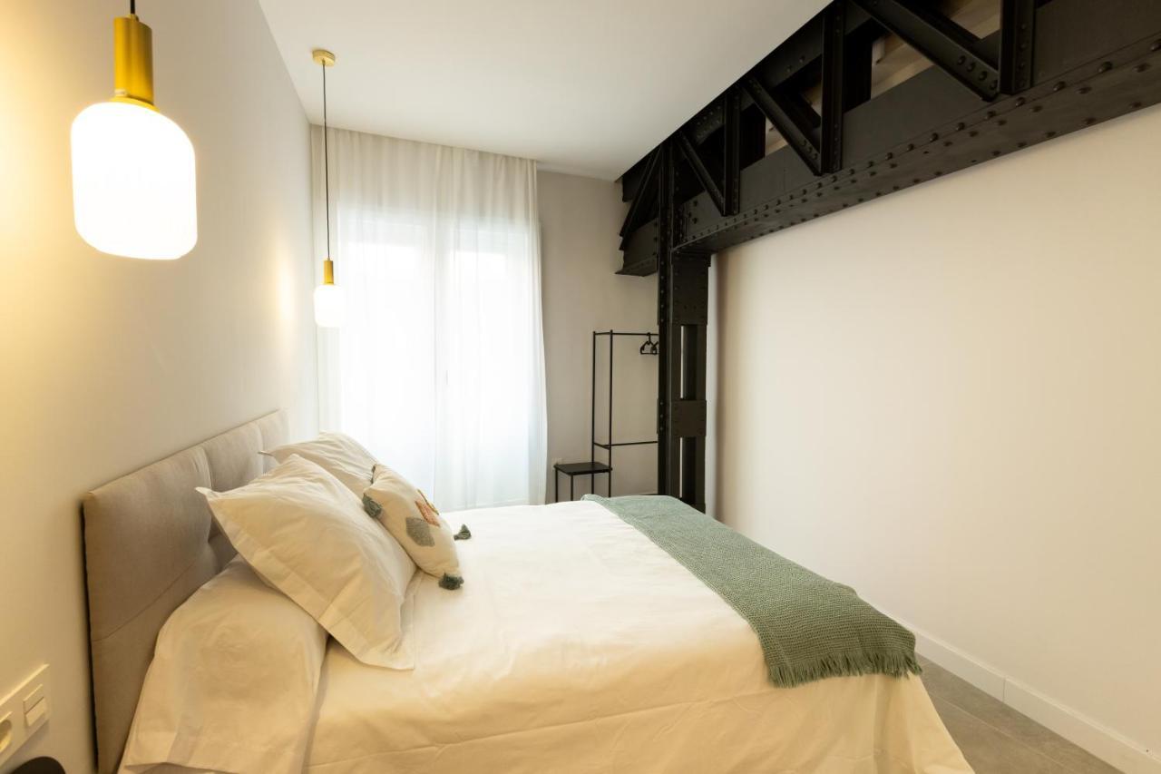Diana 23 * Malaga